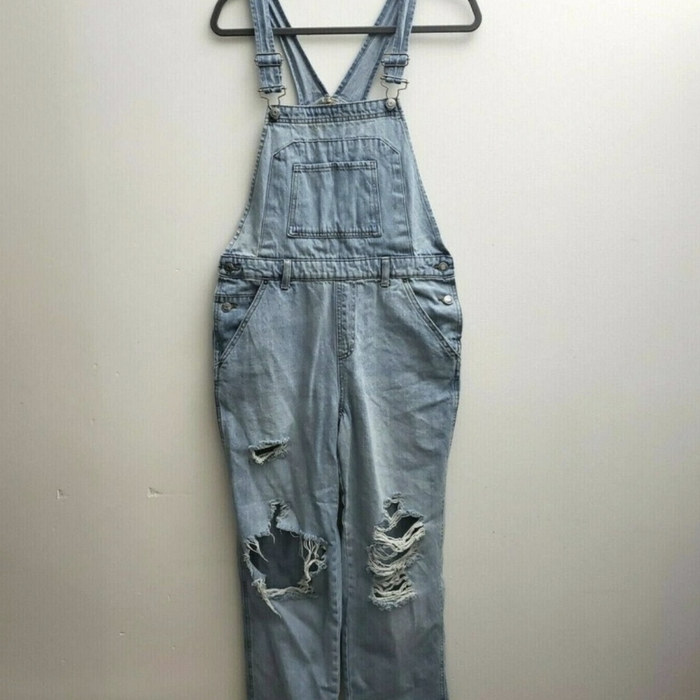 Wild Fable Womens Denim Overalls Distressed Fray Light Blue Wash Cotton Medium
